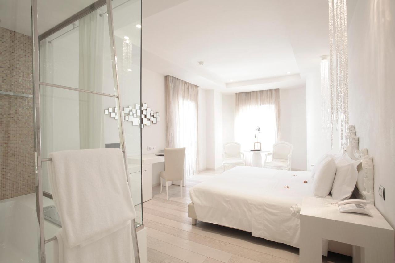 Chambre Double ou Lits Jumeaux Exclusive - Accès Gratuit au Spa